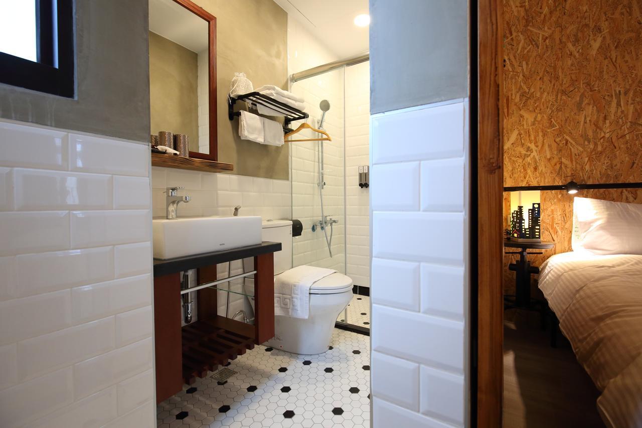 Midori Hostel Kota Hualien Bagian luar foto
