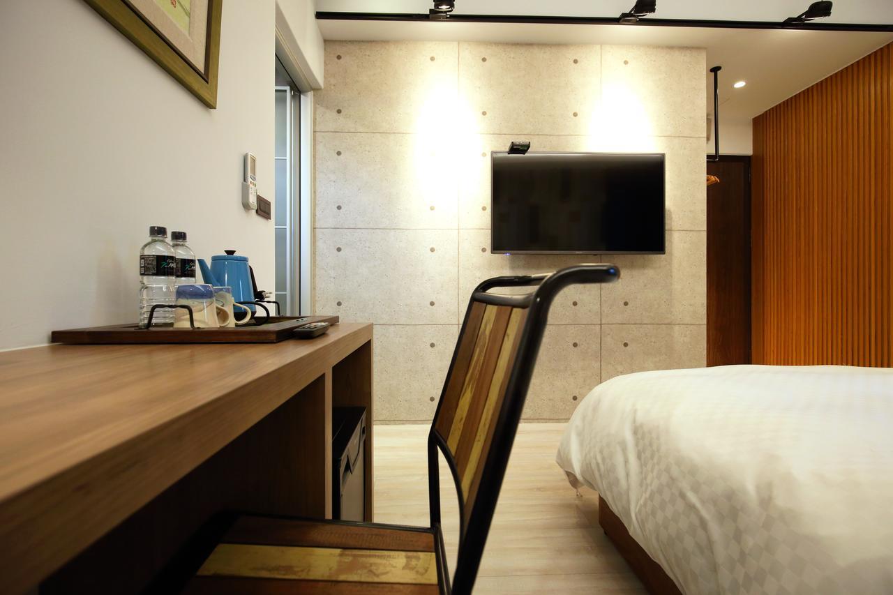 Midori Hostel Kota Hualien Bagian luar foto