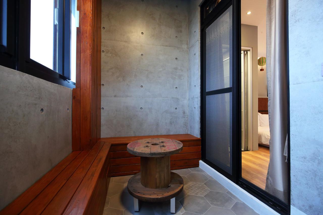 Midori Hostel Kota Hualien Bagian luar foto