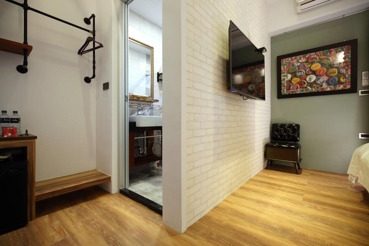 Midori Hostel Kota Hualien Bagian luar foto